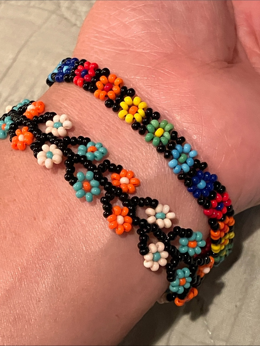 2 beaded flower bracelets - vintage Y2K / Hippie / Boho - Picture 7 of 10